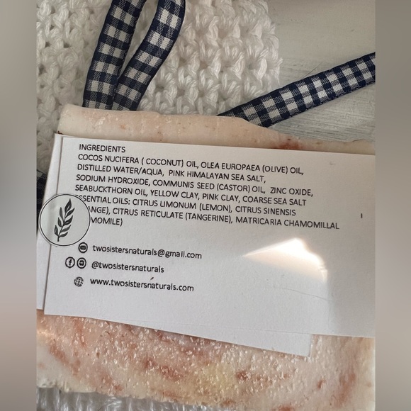 Himalayan pink salt soap bundle - Picture 2 of 3